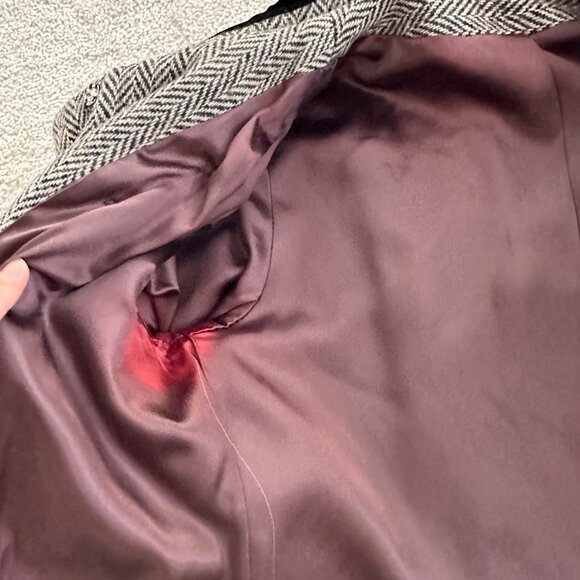 Vintage 60s Mid-Length Velvet Collar Wool-Blend Herringbone Coat - Picture 10 of 10